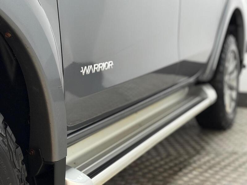 Mitsubishi L200 2.4 DI-D DC Warrior 4WD Euro 6 4dr - U324