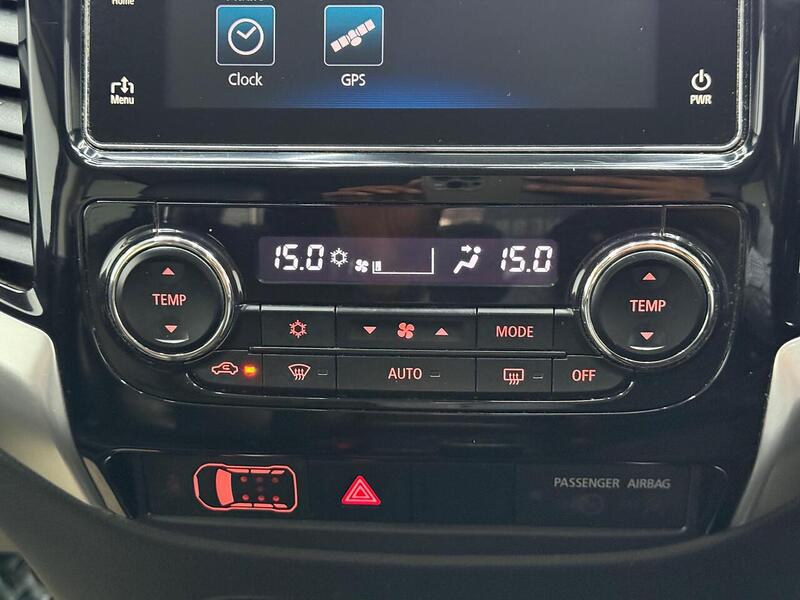 Mitsubishi L200 2.4 DI-D DC Warrior 4WD Euro 6 4dr - U324