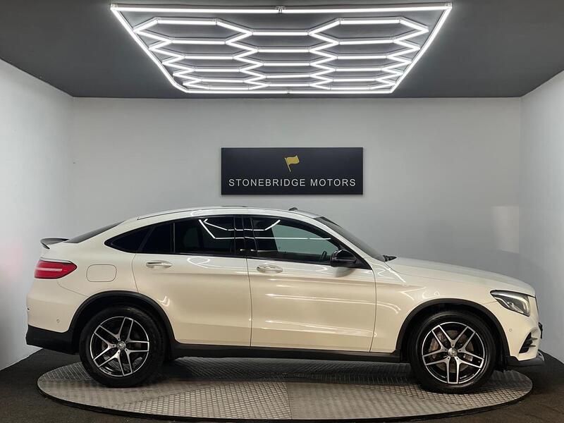 Mercedes-Benz GLC 2.1 GLC220d AMG Line (Premium) Coupe G-Tronic 4MATIC Euro 6 (s/s) 5dr - U336