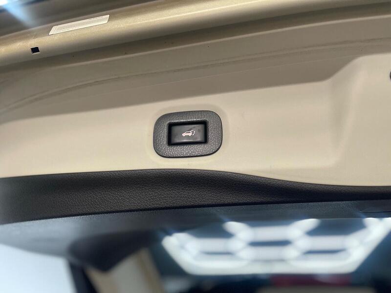 Nissan X-Trail 1.6 dCi Tekna XTRON Euro 6 (s/s) 5dr - U354