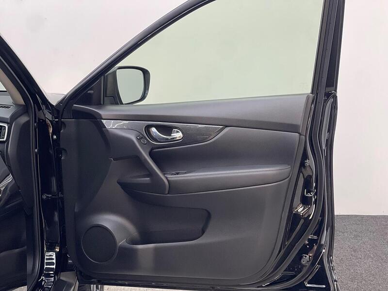 Nissan X-Trail 1.6 dCi Tekna XTRON Euro 6 (s/s) 5dr - U354