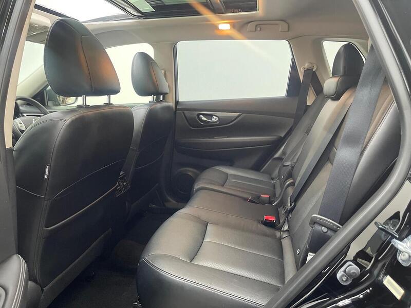 Nissan X-Trail 1.6 dCi Tekna XTRON Euro 6 (s/s) 5dr - U354