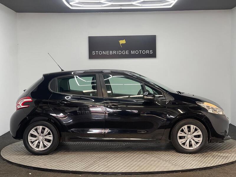 Peugeot 208 1.2 VTi PureTech Access+ Euro 5 5dr - U370