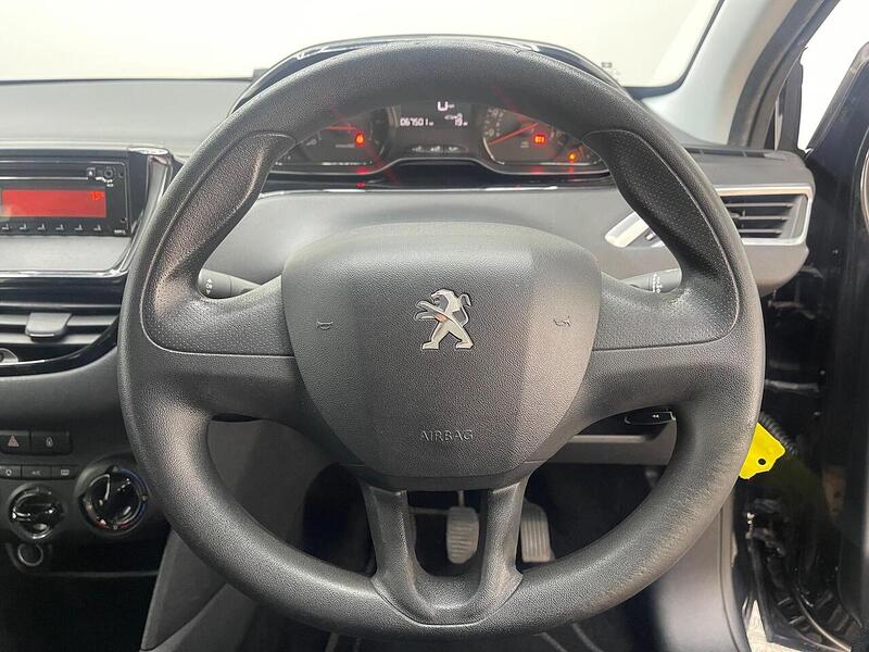 Peugeot 208 1.2 VTi PureTech Access+ Euro 5 5dr - U370