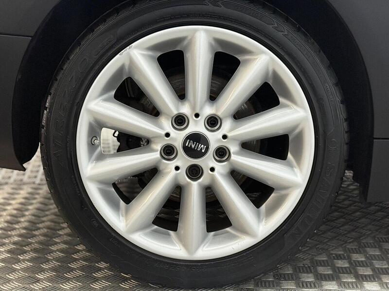 MINI Clubman 1.5 Cooper Steptronic Euro 6 (s/s) 6dr - U379