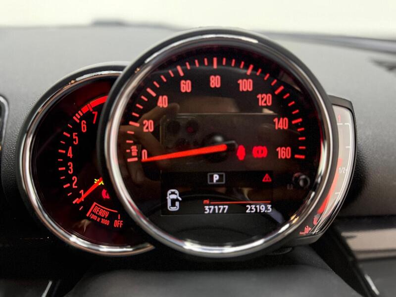 MINI Clubman 1.5 Cooper Steptronic Euro 6 (s/s) 6dr - U379