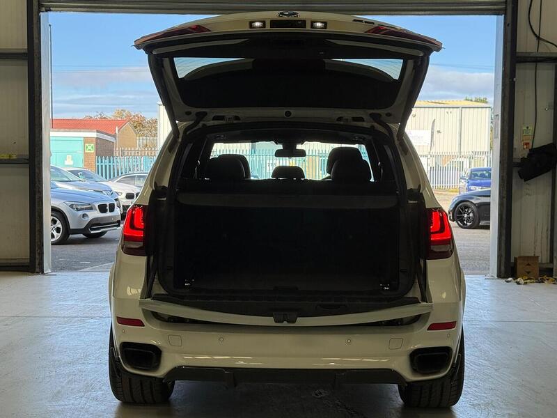 BMW X5 3.0 M50d Auto xDrive Euro 6 (s/s) 5dr - U383