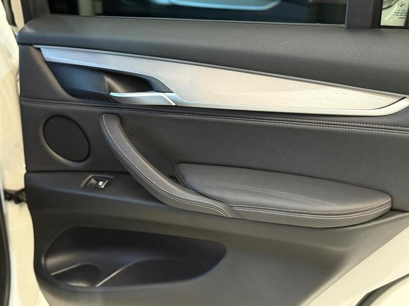 BMW X5 3.0 M50d Auto xDrive Euro 6 (s/s) 5dr - U383