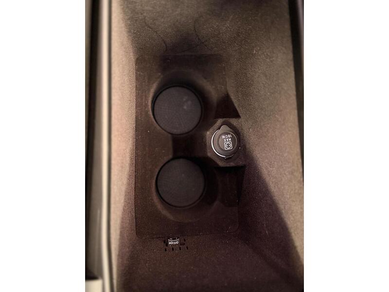 Maserati Levante 3.0D V6 ZF 4WD Euro 6 (s/s) 5dr - U386