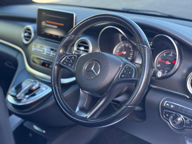 Mercedes-Benz V Class 2.2 V250d AMG Line G-Tronic+ Euro 6 (s/s) 5dr 8 Seat LWB - U387