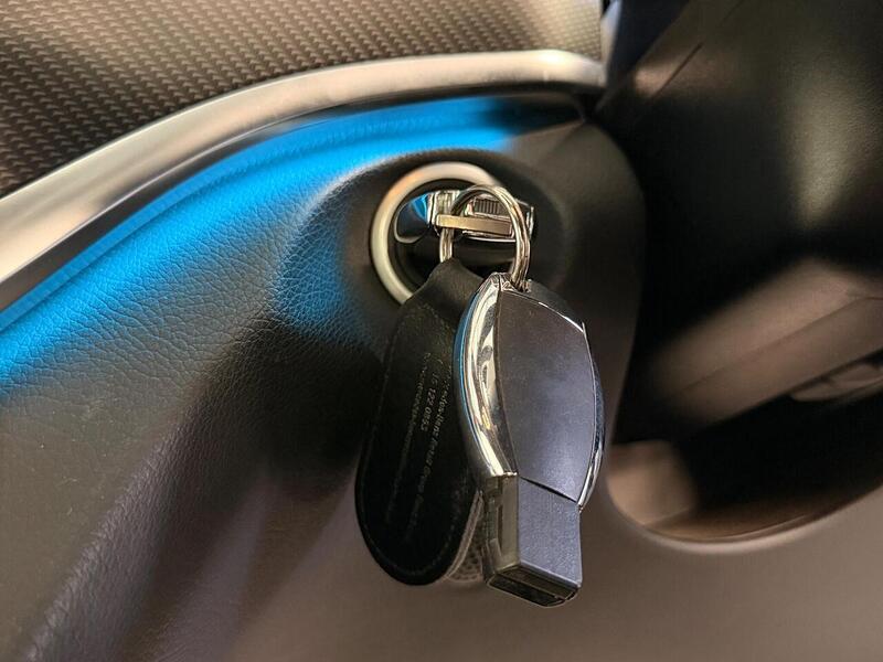 Mercedes-Benz V Class 2.2 V250d AMG Line G-Tronic+ Euro 6 (s/s) 5dr 8 Seat LWB - U387