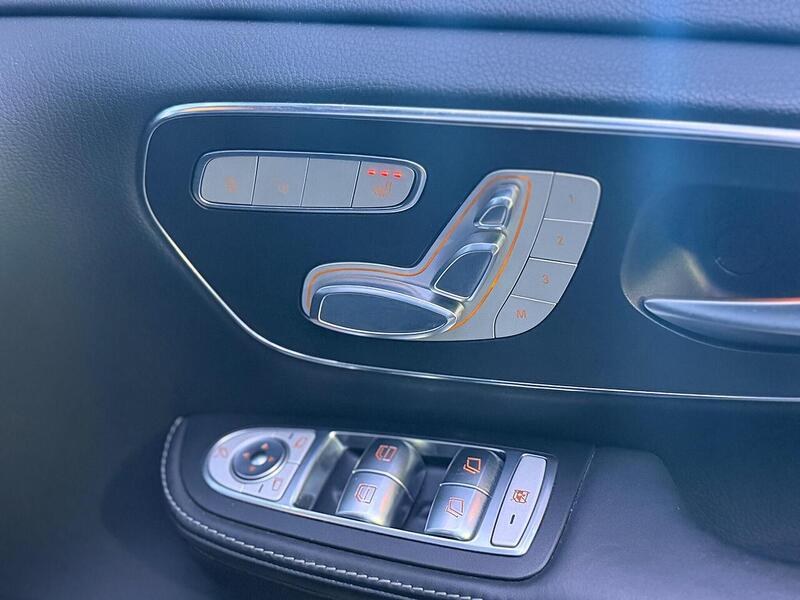 Mercedes-Benz V Class 2.2 V250d AMG Line G-Tronic+ Euro 6 (s/s) 5dr 8 Seat LWB - U387