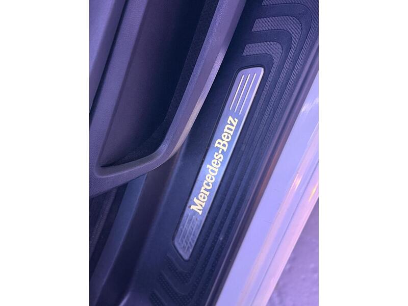 Mercedes-Benz V Class 2.2 V250d AMG Line G-Tronic+ Euro 6 (s/s) 5dr 8 Seat LWB - U387