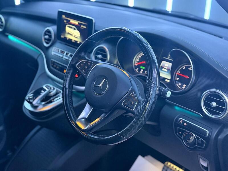 Mercedes-Benz V Class 2.2 V250d AMG Line G-Tronic+ Euro 6 (s/s) 5dr 8 Seat LWB - U387