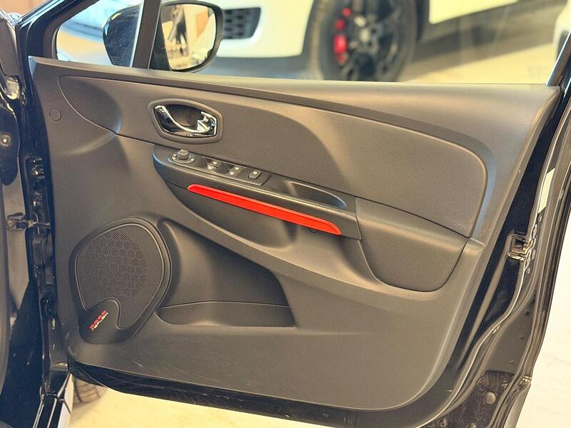 Renault Clio 1.6 TCe Renaultsport Lux EDC Euro 5 5dr - U388