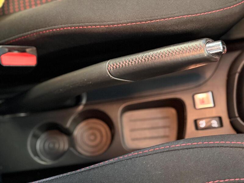 Renault Clio 1.6 TCe Renaultsport Lux EDC Euro 5 5dr - U388