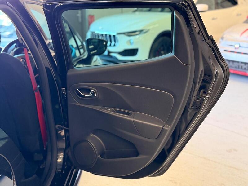 Renault Clio 1.6 TCe Renaultsport Lux EDC Euro 5 5dr - U388