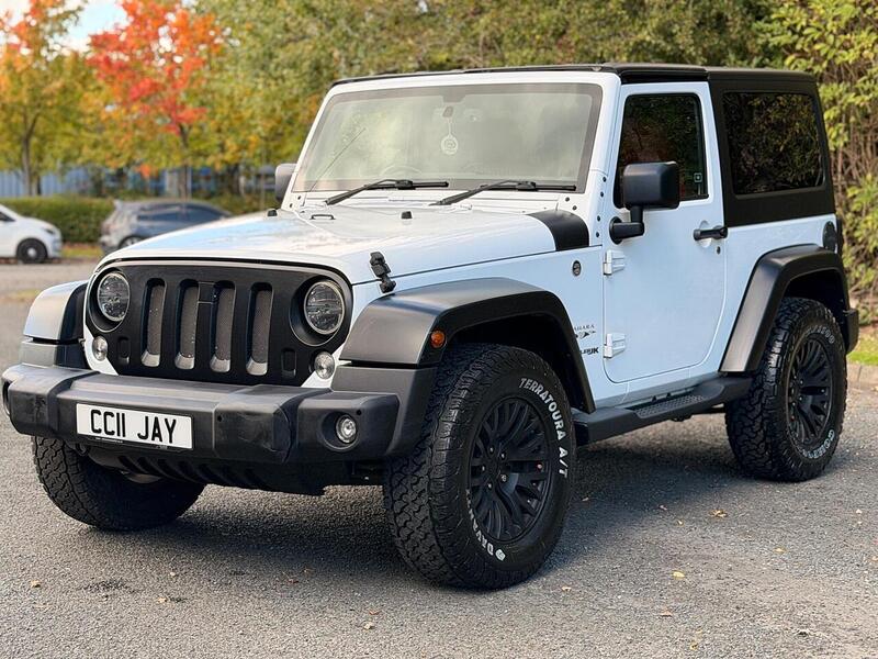 Jeep Wrangler 2.8 CRD Sahara Auto 4WD Euro 6 2dr - U389