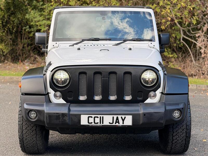 Jeep Wrangler 2.8 CRD Sahara Auto 4WD Euro 6 2dr - U389