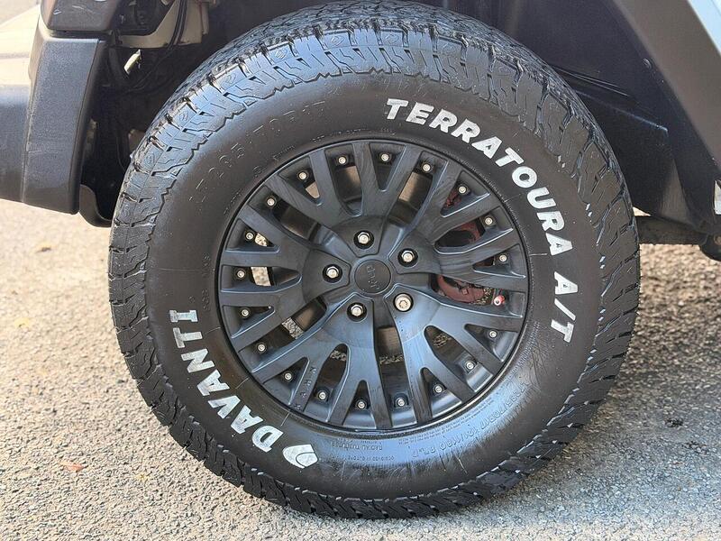 Jeep Wrangler 2.8 CRD Sahara Auto 4WD Euro 6 2dr - U389