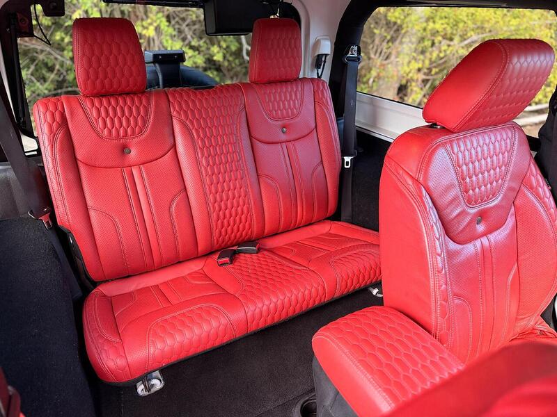 Jeep Wrangler 2.8 CRD Sahara Auto 4WD Euro 6 2dr - U389