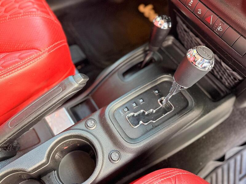 Jeep Wrangler 2.8 CRD Sahara Auto 4WD Euro 6 2dr - U389