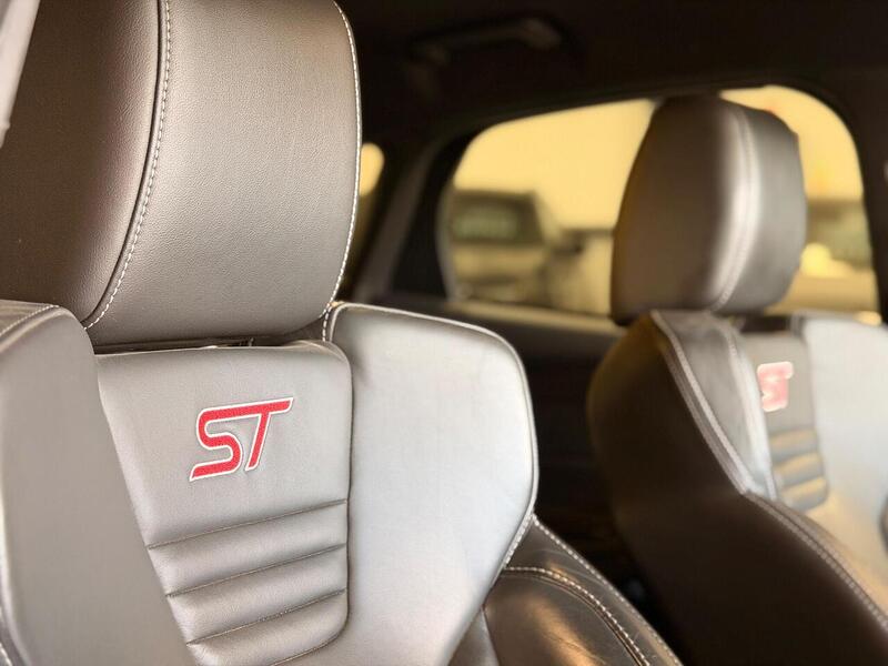 Ford Focus 2.0T EcoBoost ST-3 Euro 5 (s/s) 5dr - U390