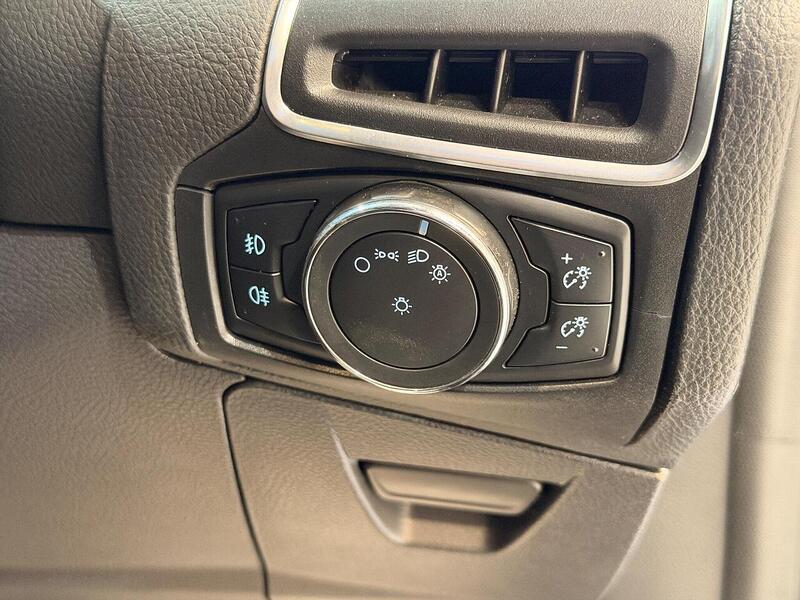 Ford Focus 2.0T EcoBoost ST-3 Euro 5 (s/s) 5dr - U390