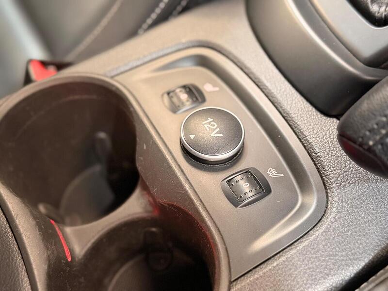 Ford Focus 2.0T EcoBoost ST-3 Euro 5 (s/s) 5dr - U390