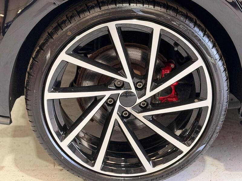 Volkswagen Golf 2.0 TSI GTI Performance DSG Euro 6 (s/s) 5dr - U394