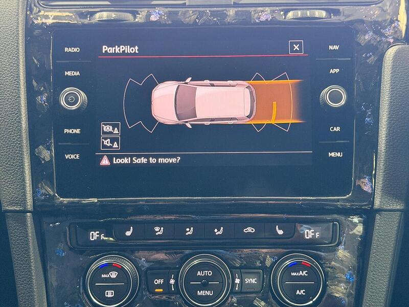 Volkswagen Golf 2.0 TSI GTI Performance DSG Euro 6 (s/s) 5dr - U394