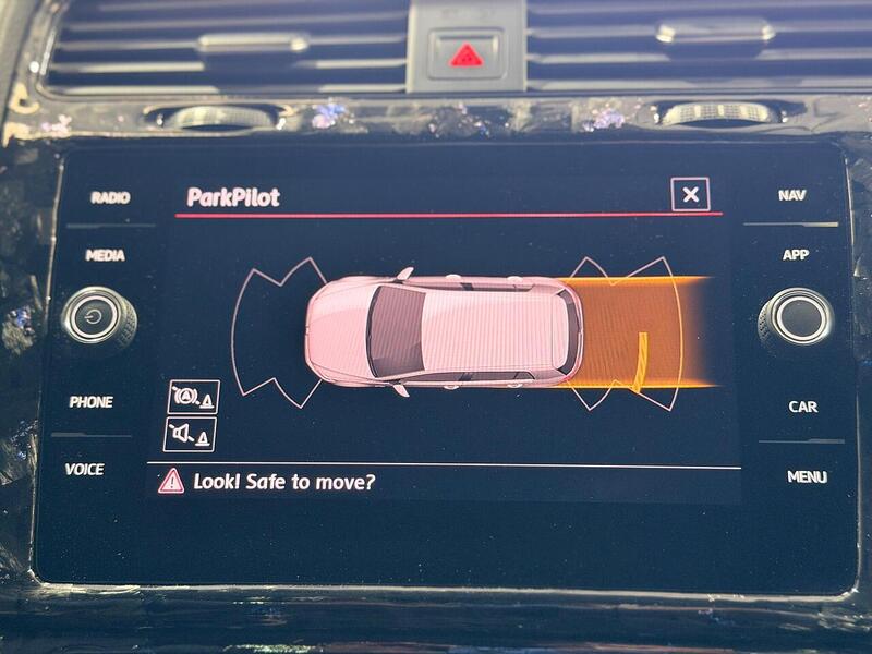 Volkswagen Golf 2.0 TSI GTI Performance DSG Euro 6 (s/s) 5dr - U394