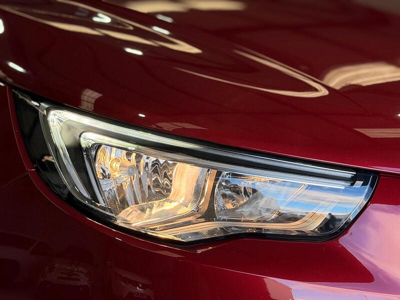 Vauxhall Grandland X 1.2 Turbo SRi Nav Auto Euro 6 (s/s) 5dr - U401