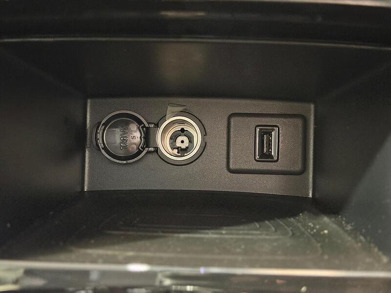 Vauxhall Grandland X 1.2 Turbo SRi Nav Auto Euro 6 (s/s) 5dr - U401