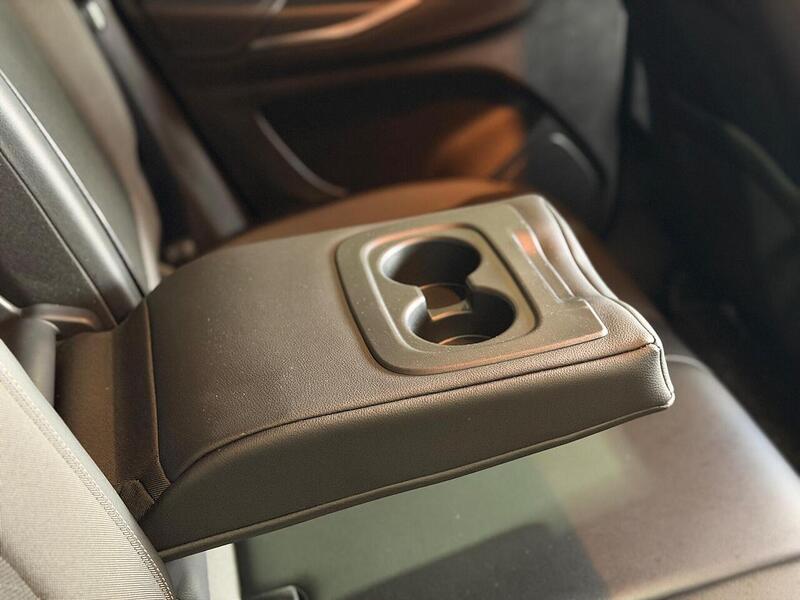 Vauxhall Grandland X 1.2 Turbo SRi Nav Auto Euro 6 (s/s) 5dr - U401