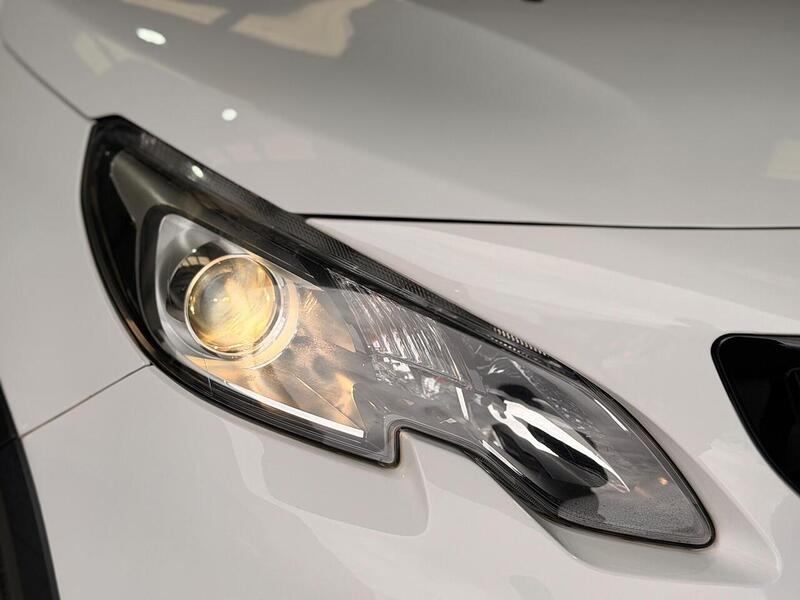 Peugeot 2008 1.2 PureTech GT Line Euro 6 (s/s) 5dr - U405