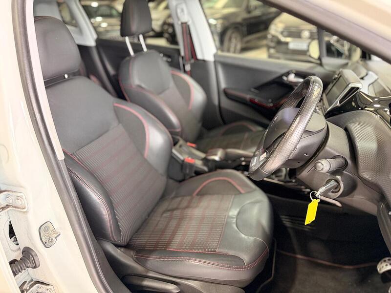 Peugeot 2008 1.2 PureTech GT Line Euro 6 (s/s) 5dr - U405