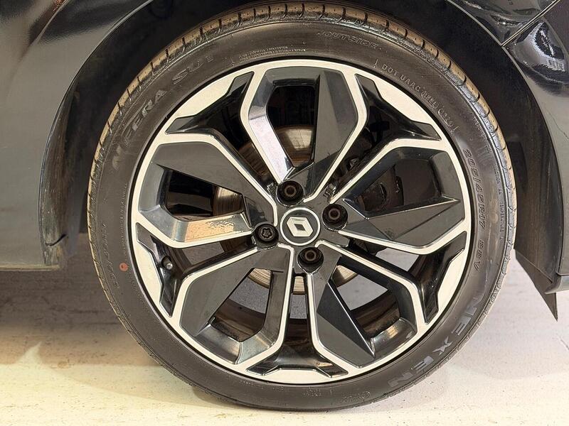 Renault Clio 0.9 TCe Dynamique S Nav Euro 6 (s/s) 5dr - U414