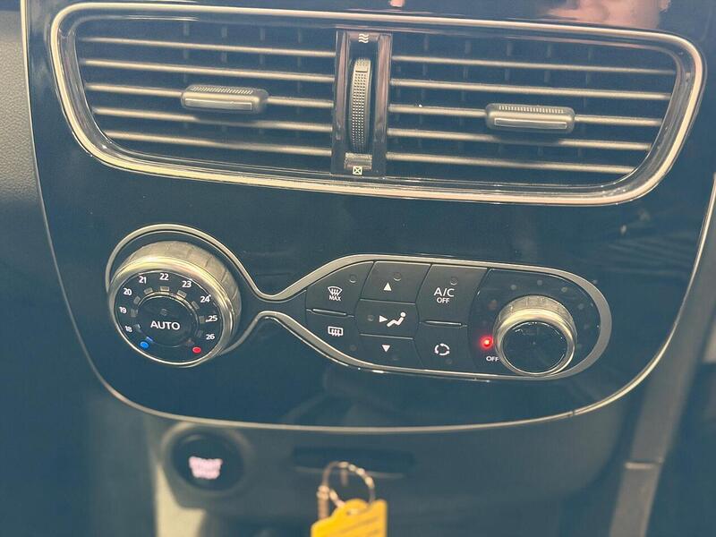 Renault Clio 0.9 TCe Dynamique S Nav Euro 6 (s/s) 5dr - U414
