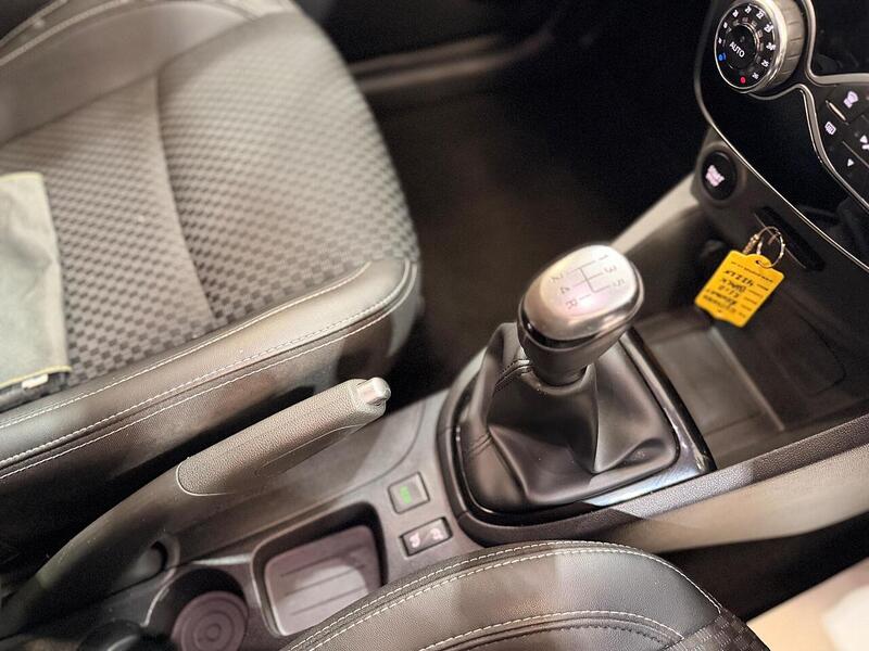 Renault Clio 0.9 TCe Dynamique S Nav Euro 6 (s/s) 5dr - U414