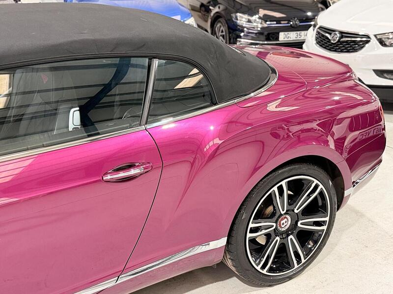 Bentley Continental 4.0 V8 GTC S Auto 4WD Euro 5 2dr - U416