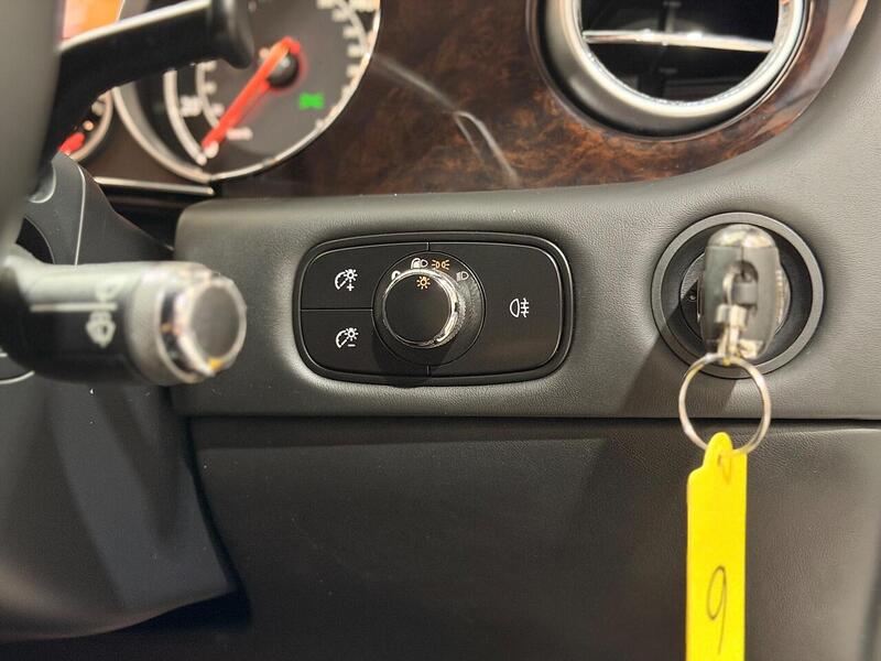 Bentley Continental 4.0 V8 GTC S Auto 4WD Euro 5 2dr - U416