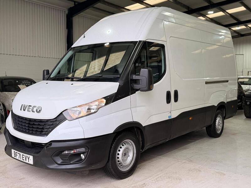 Iveco Daily 2.3D HPI 14V 35S 3520 MWB H2 Euro 6 (s/s) 5dr - U421