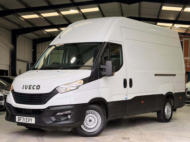 Iveco Daily 2.3D HPI 14V 35S 3520 MWB H2 Euro 6 (s/s) 5dr - U421