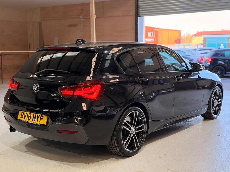BMW 1 Series 1.5 118i M Sport Shadow Edition Auto Euro 6 (s/s) 5dr - U422