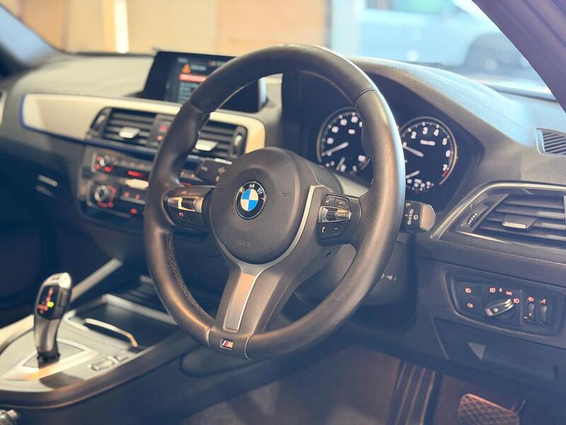 BMW 1 Series 1.5 118i M Sport Shadow Edition Auto Euro 6 (s/s) 5dr - U422