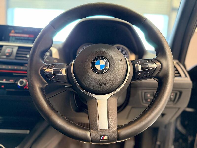 BMW 1 Series 1.5 118i M Sport Shadow Edition Auto Euro 6 (s/s) 5dr - U422