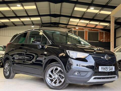Vauxhall Crossland X 2.4 D-4D Invincible 4WD Euro 6 4dr (TSS) Pickup Manual Diesel