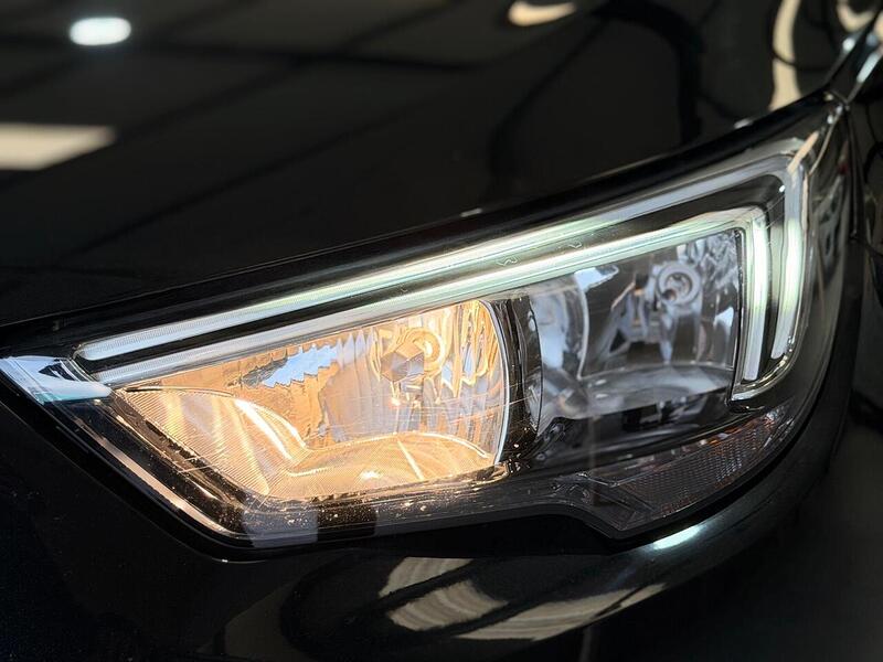 Vauxhall Crossland X 1.5 Turbo D ecoTEC Tech Line Nav Euro 6 (s/s) 5dr - U424