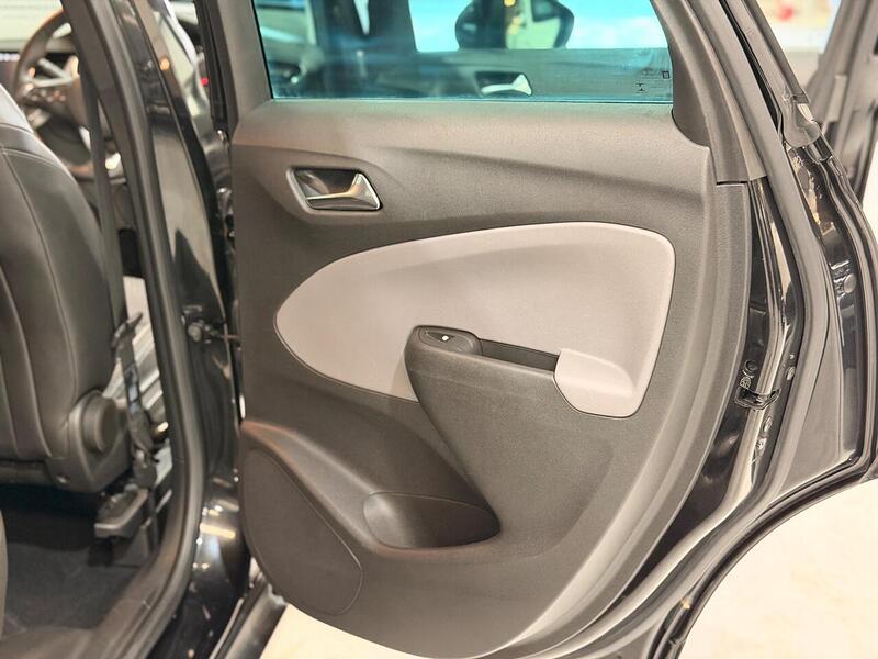 Vauxhall Crossland X 1.5 Turbo D ecoTEC Tech Line Nav Euro 6 (s/s) 5dr - U424